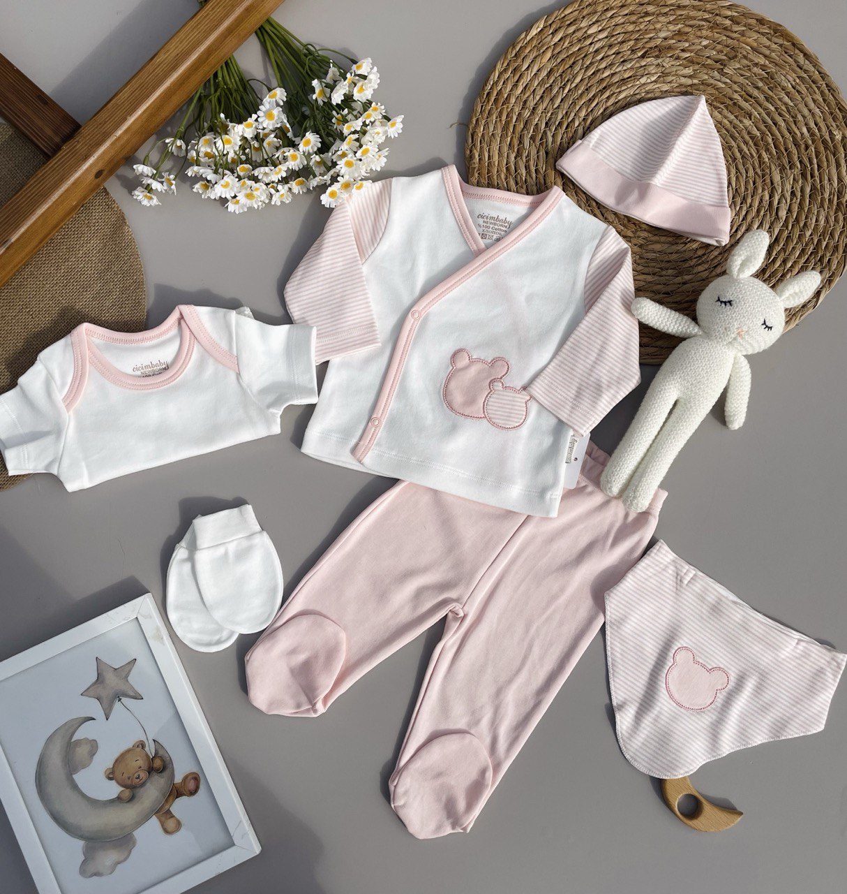 Pink And White 6 Pcs Cotton Set