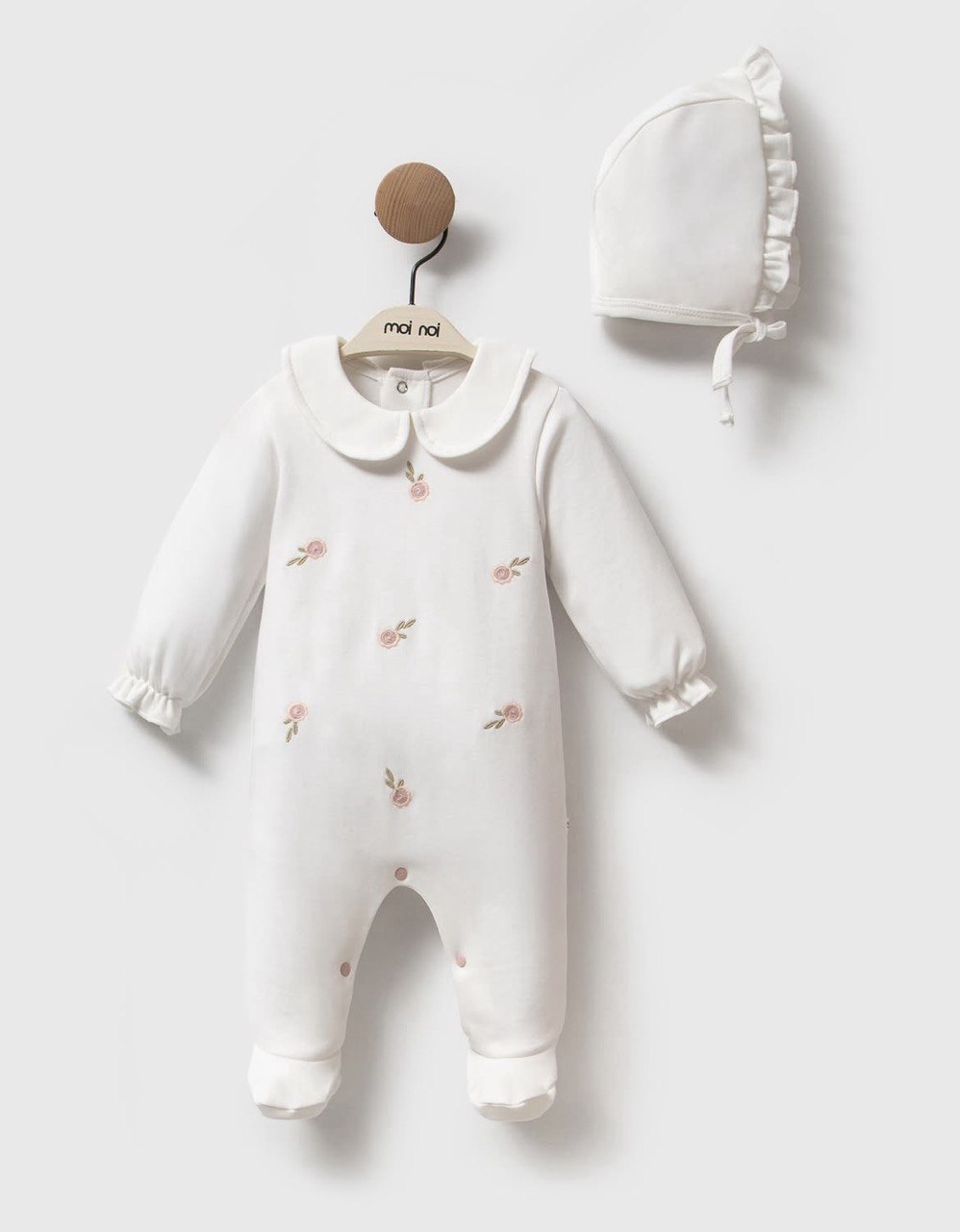 White Cotton Overall With Hat Folwers